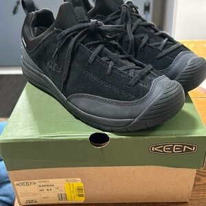 Keen Men's Black Shoes